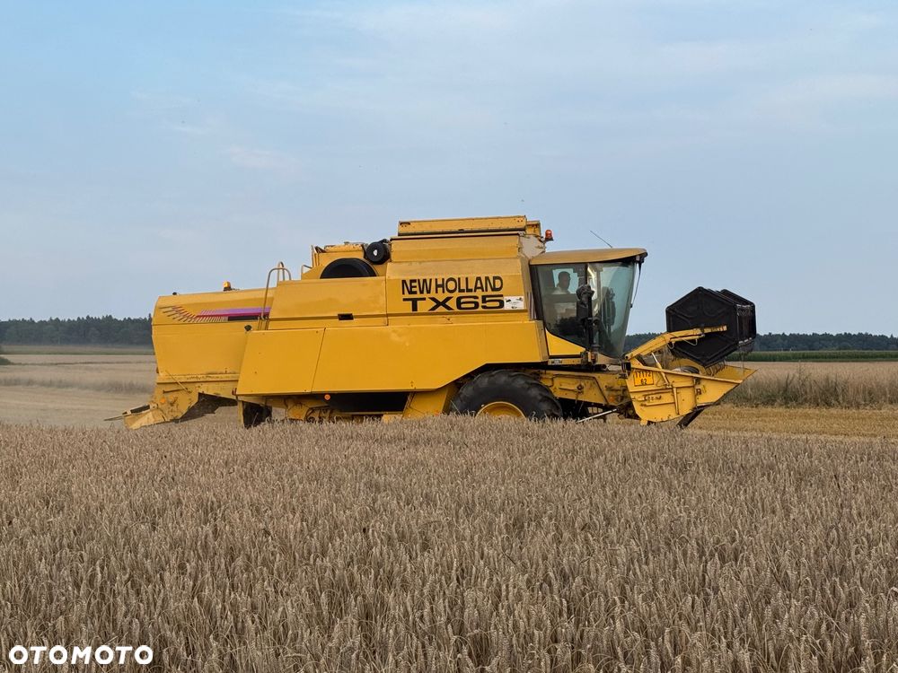 New Holland TX 65 Plus Super Stan Kombajn Zbożowy - 2