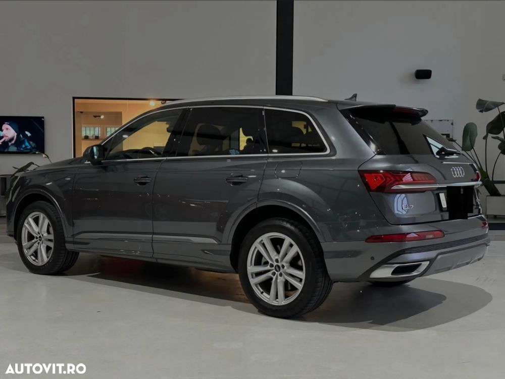 Audi Q7 - 4