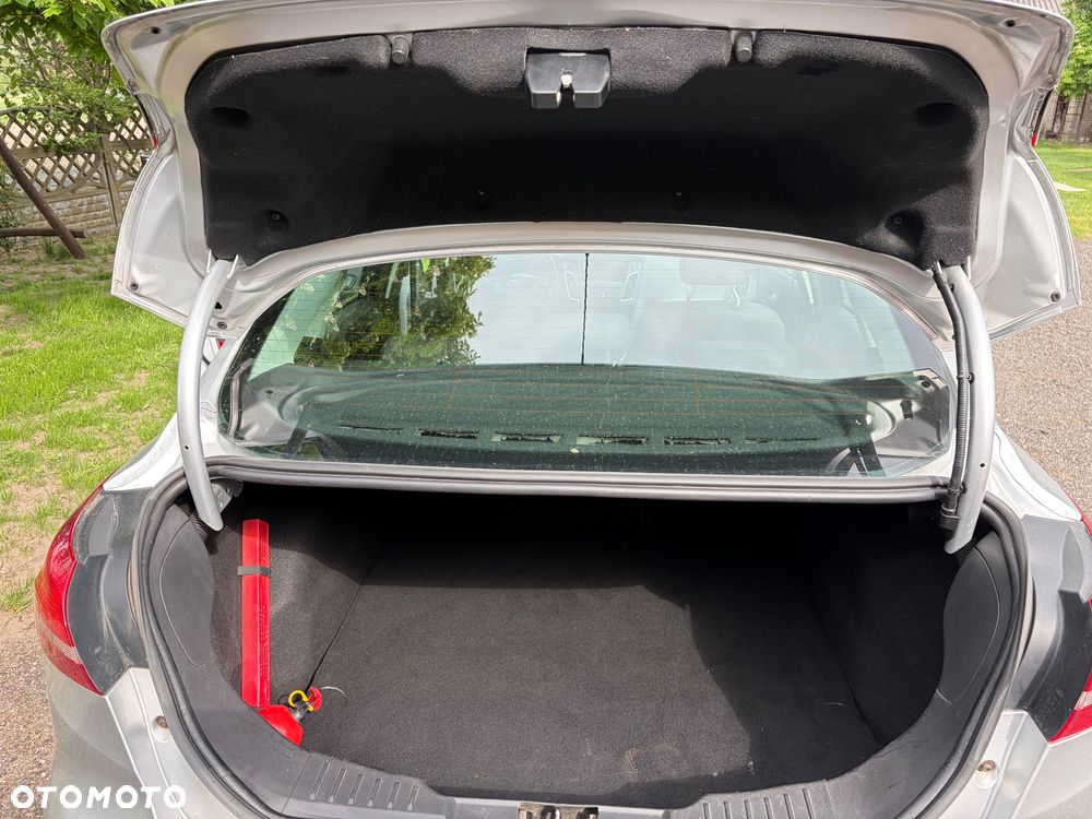 Ford Focus 2.0 TDCi Titanium ASS - 11