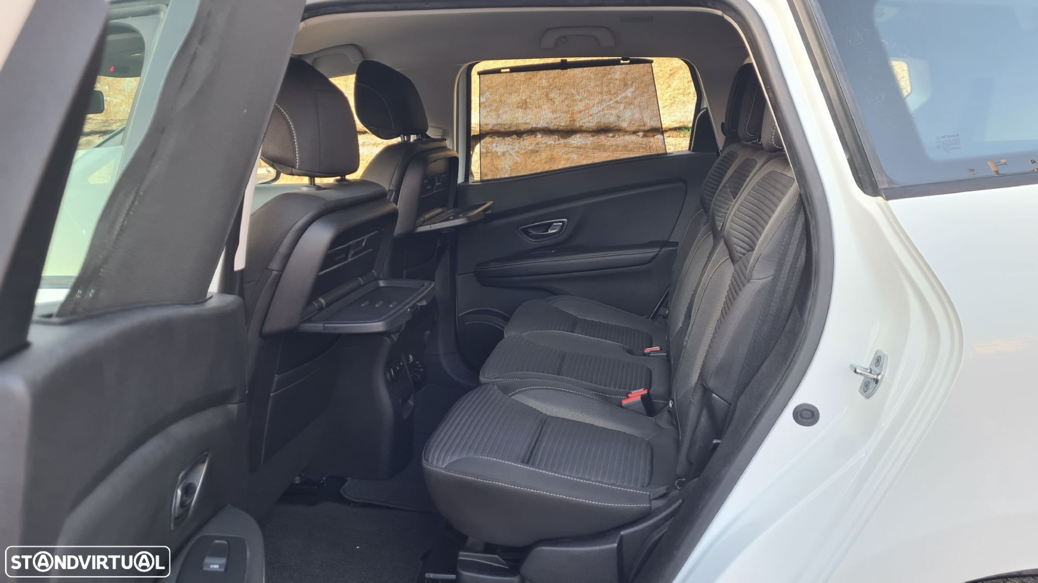 Renault Grand Scénic 1.6 dCi Intens SS - 40