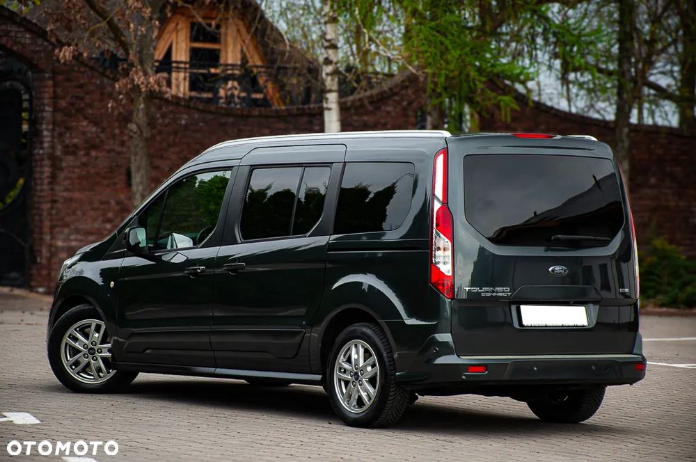 Ford Tourneo Connect Grand - 15