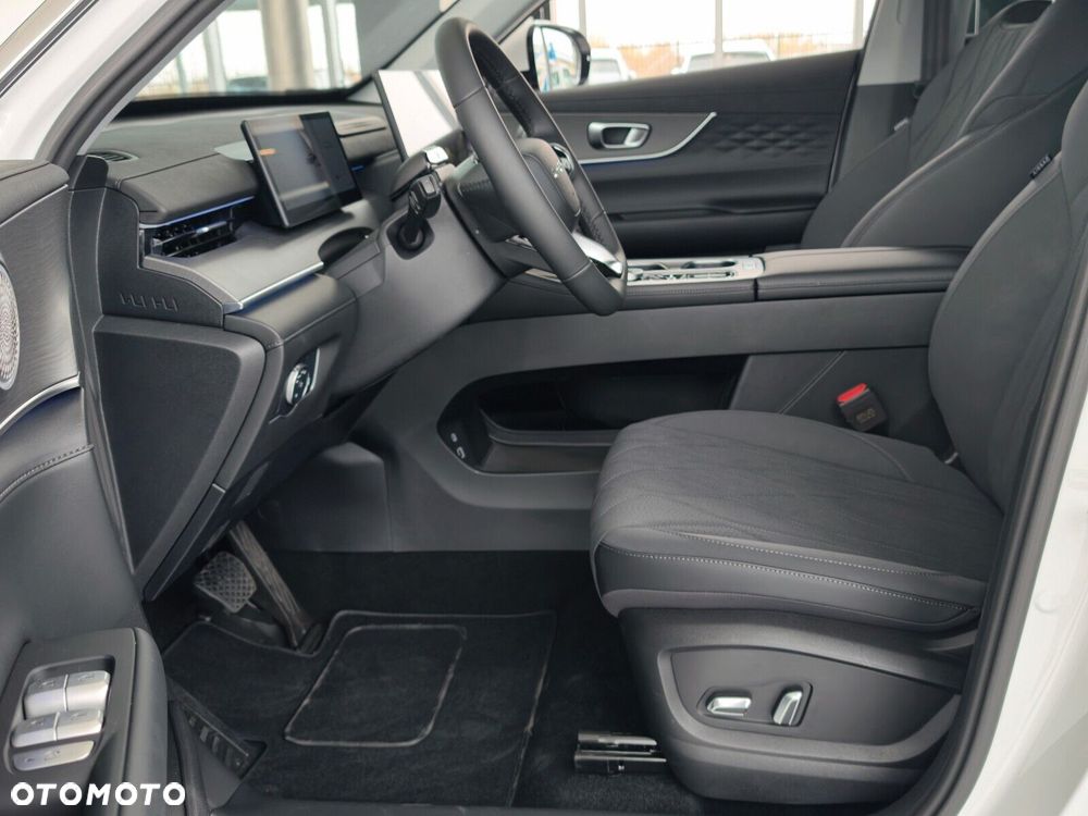 Chery Tiggo 8 - 17