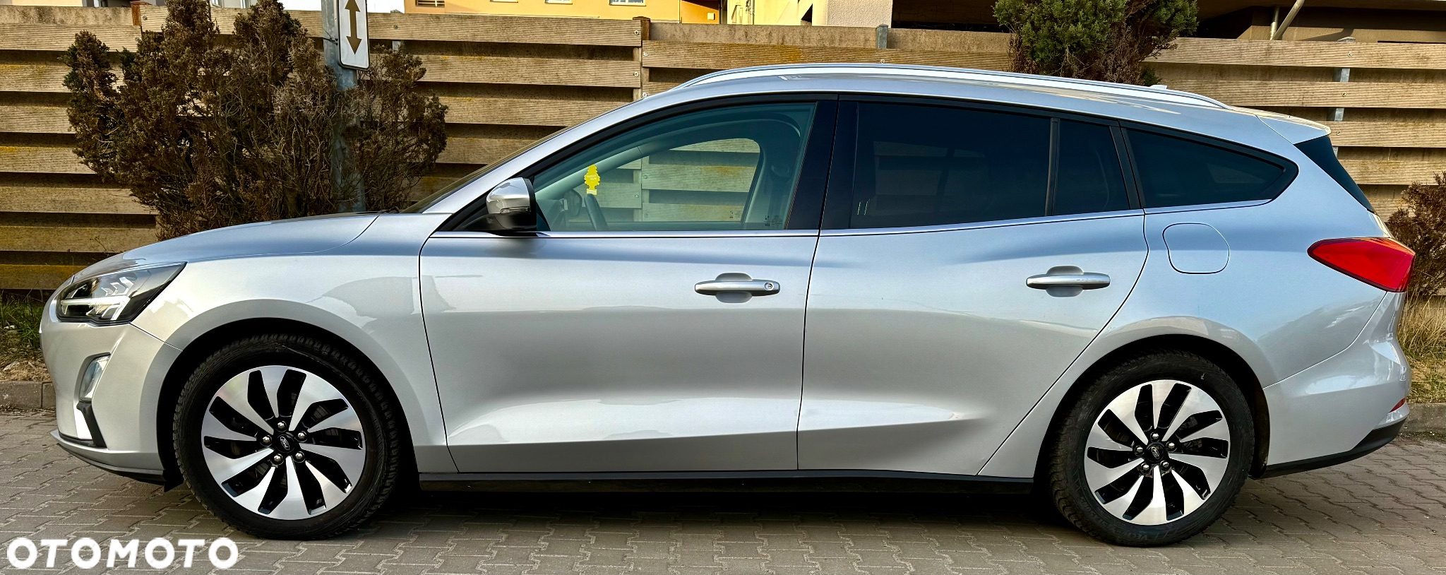 Ford Focus 1.0 EcoBoost Start-Stopp-System COOL&CONNECT - 10