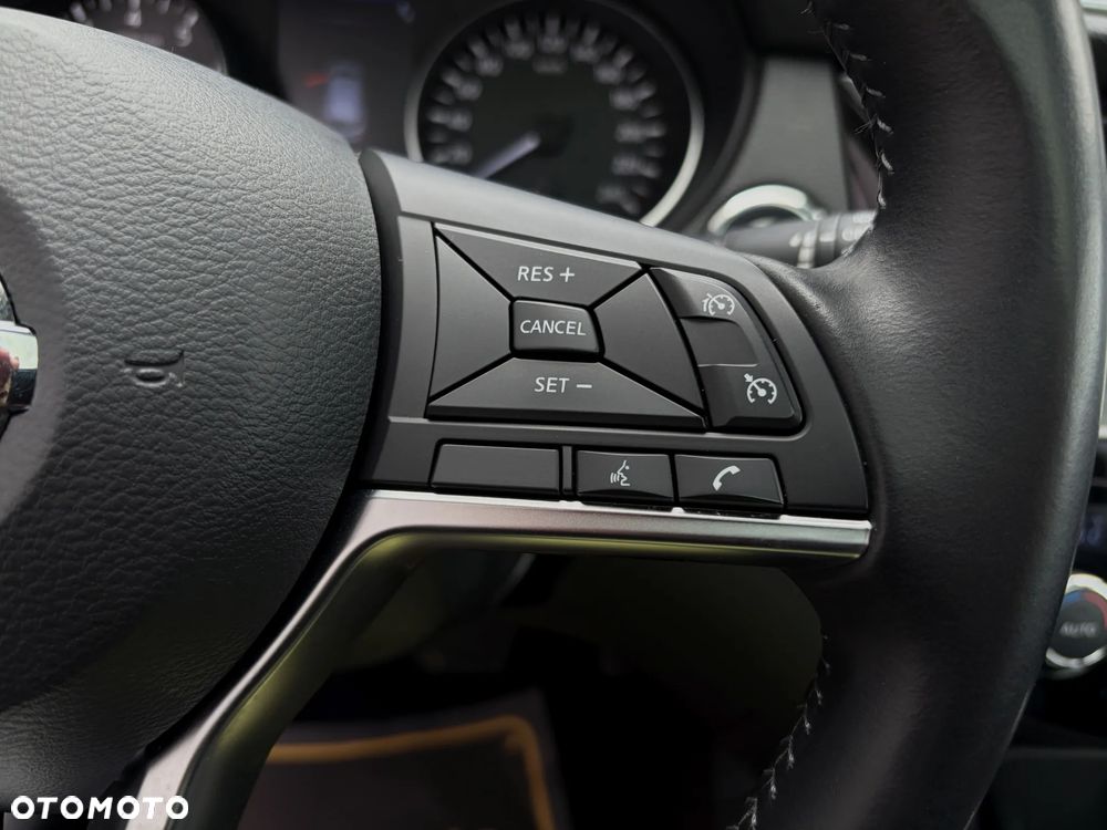 Nissan Qashqai 1.3 DIG-T Tekna+ - 24