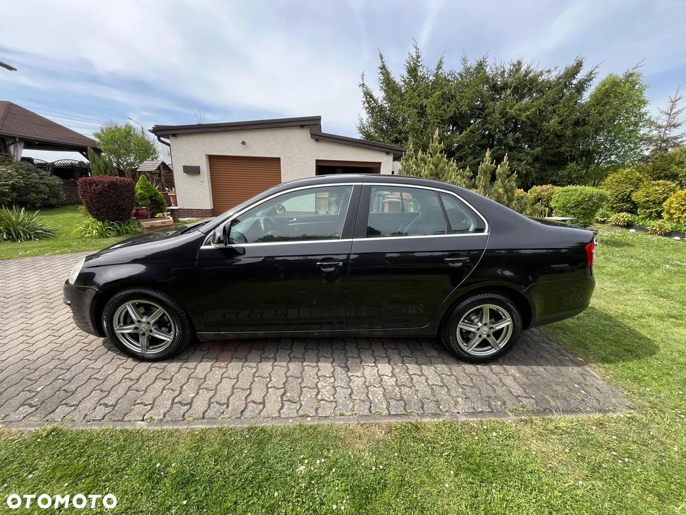 Volkswagen Jetta 1.9 TDI DPF Comfortline - 7