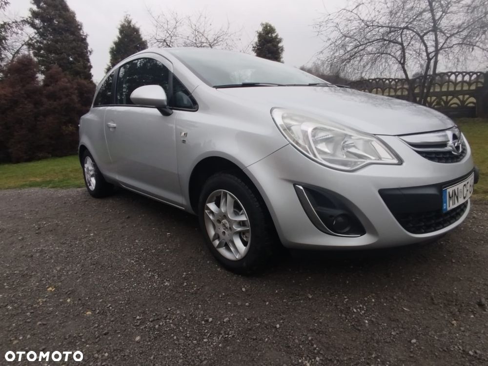 Opel Corsa 1.4 16V 150 Jahre - 23