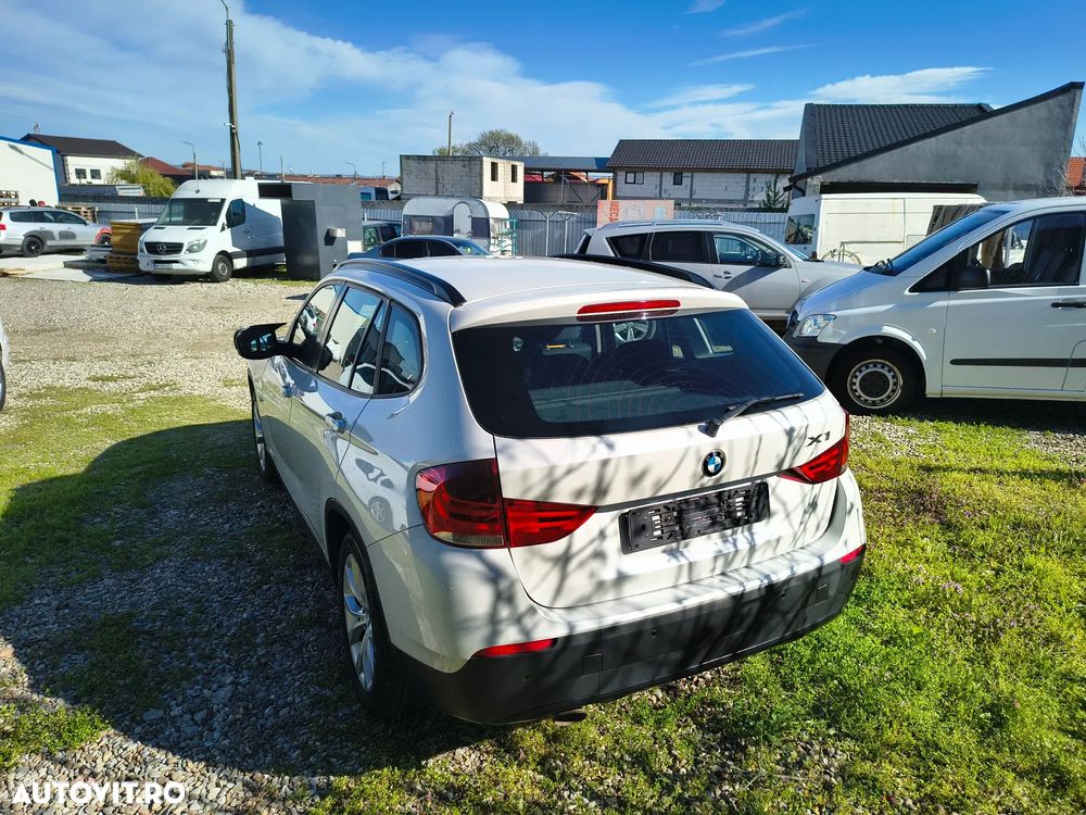 BMW X1 xDrive18d - 4