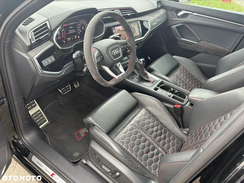 Audi RS Q3 2.5 TFSI quattro S tronic - 9