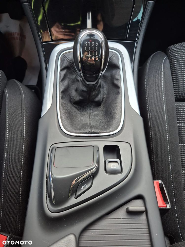 Opel Insignia 2.0 CDTI ecoFLEX Start/Stop Innovation - 11