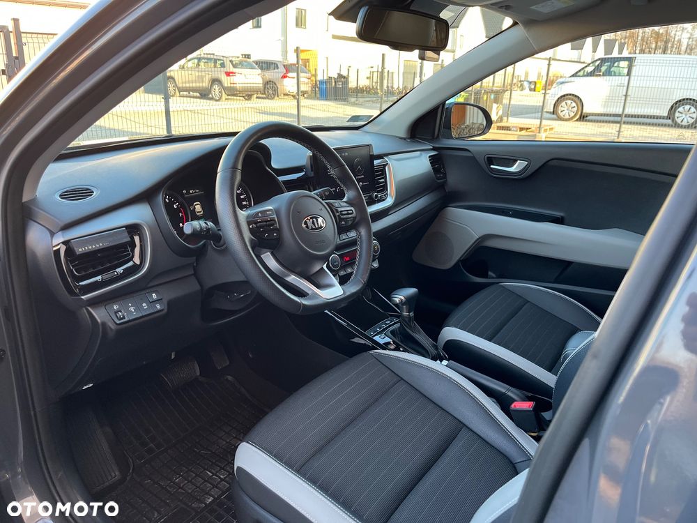 Kia Stonic 1.0 T-GDI MHEV L DCT - 9