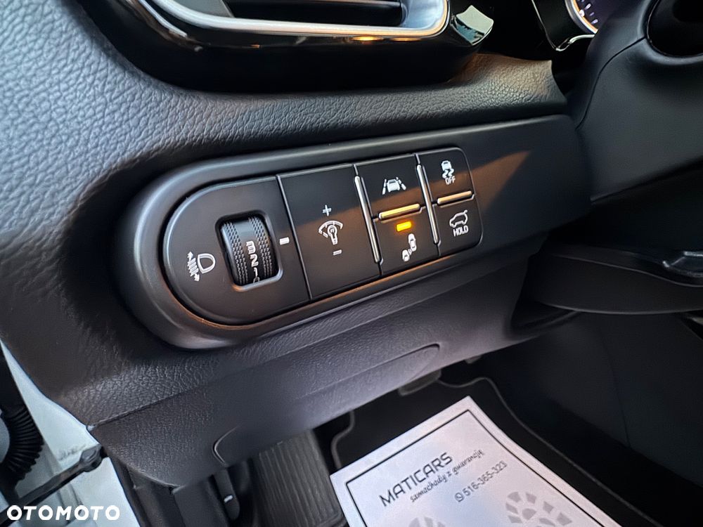 Kia Ceed - 37