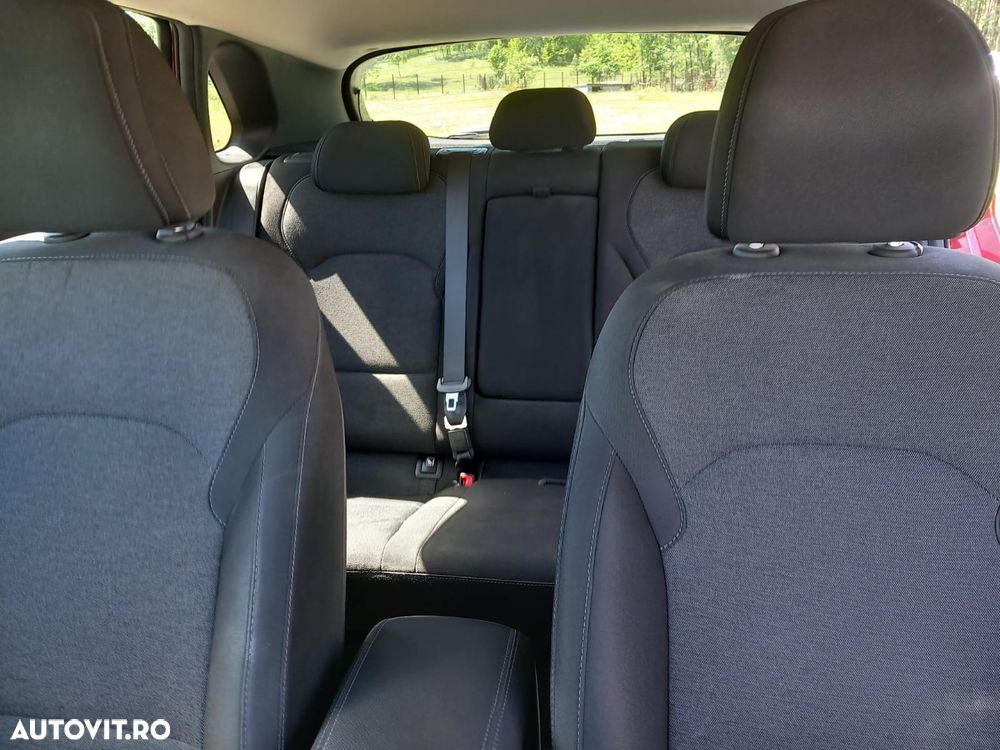 Hyundai i30 1.5 110CP M/T Comfort - 6