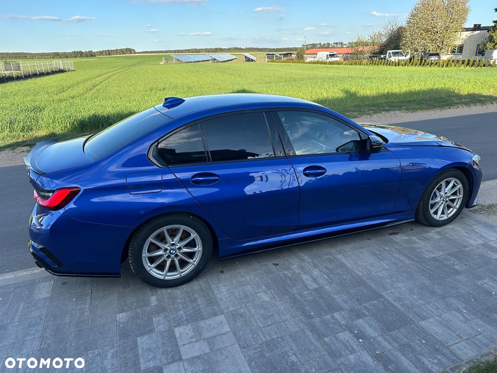 BMW Seria 3 330i M Sport - 37
