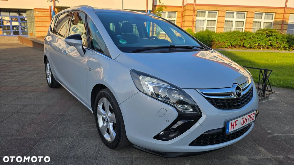 Opel Zafira - 2