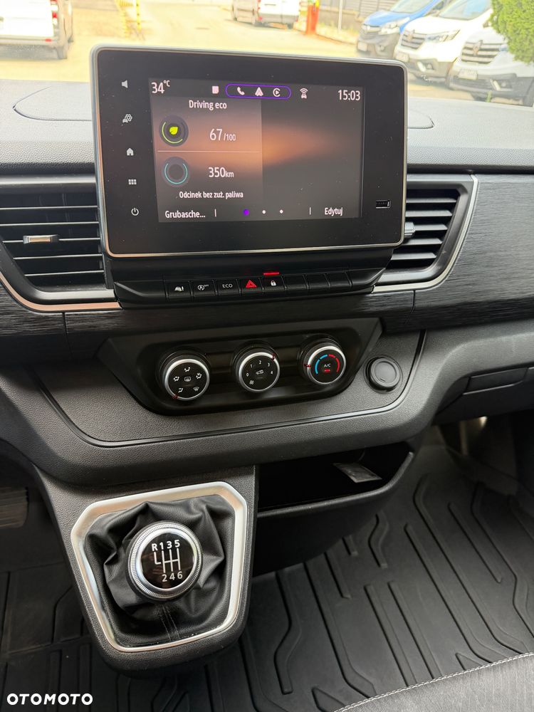 Renault Trafic - 8