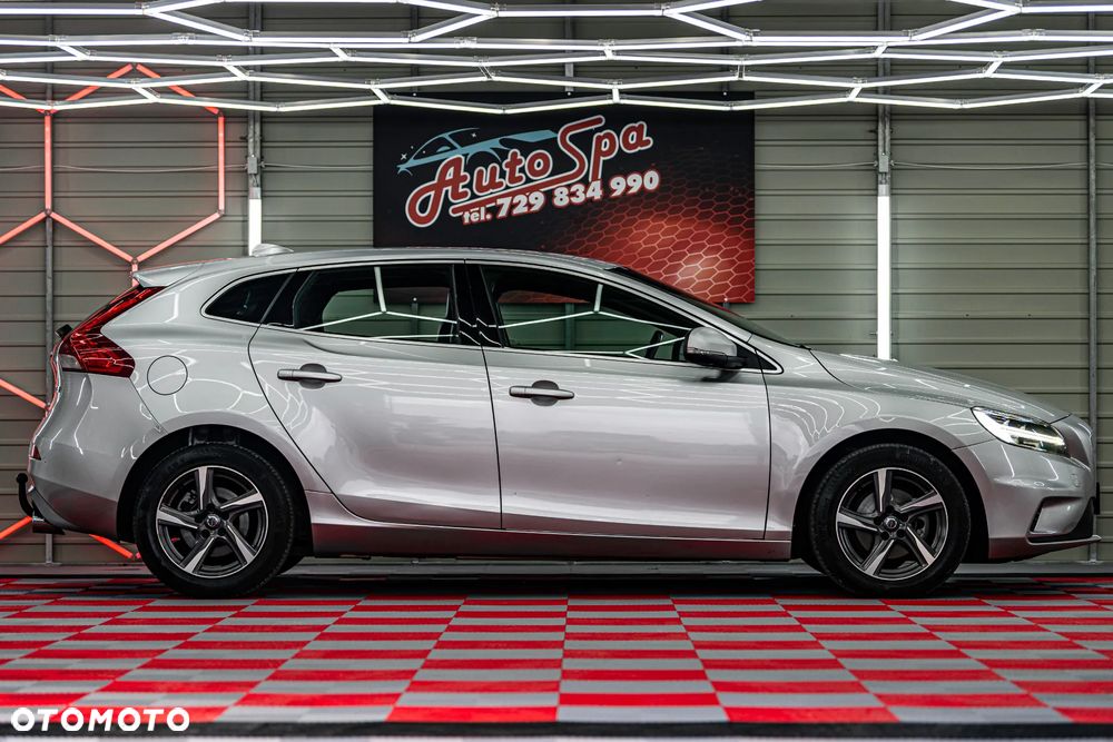 Volvo V40 D2 RDesign - 19