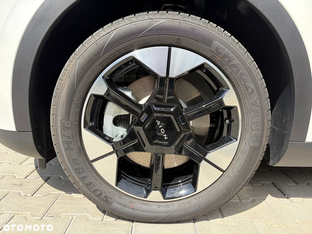 GAC AION UT - 19