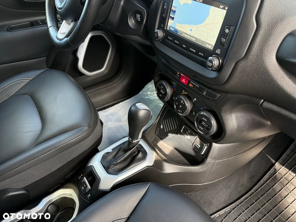 Jeep Renegade - 25