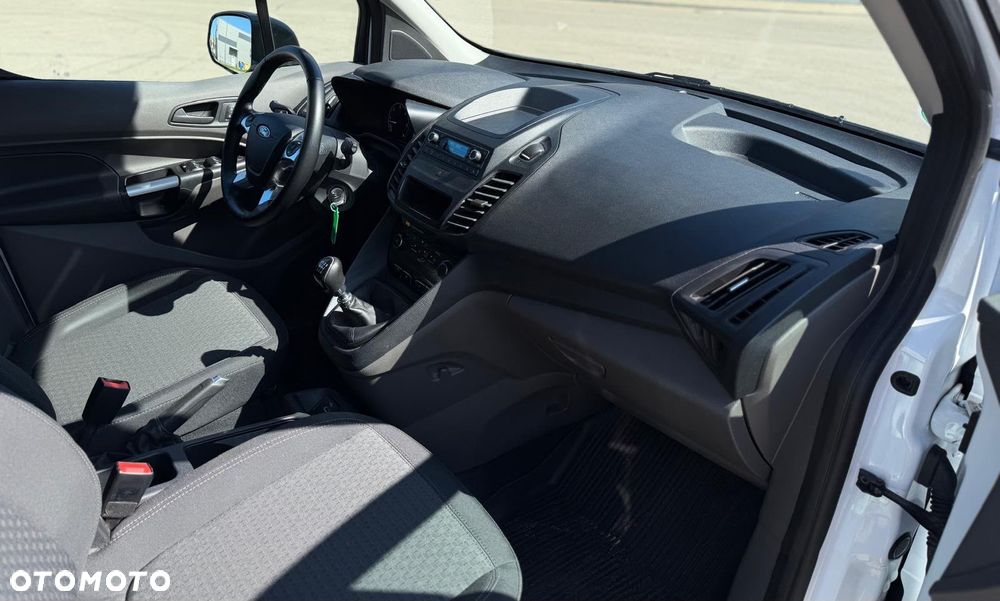 Ford Transit Connect - 14