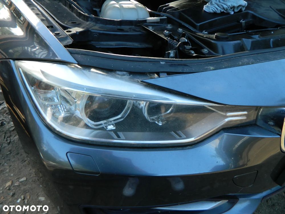 BMW F30 B39 mineralgrau na części - 17