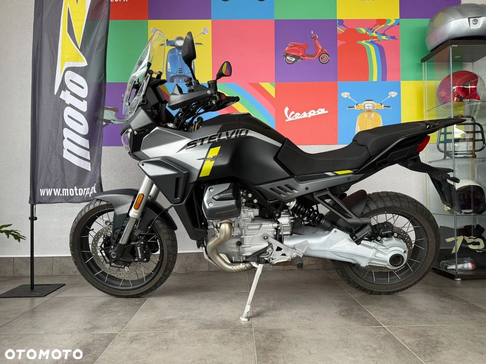 Moto Guzzi Stelvio - 15