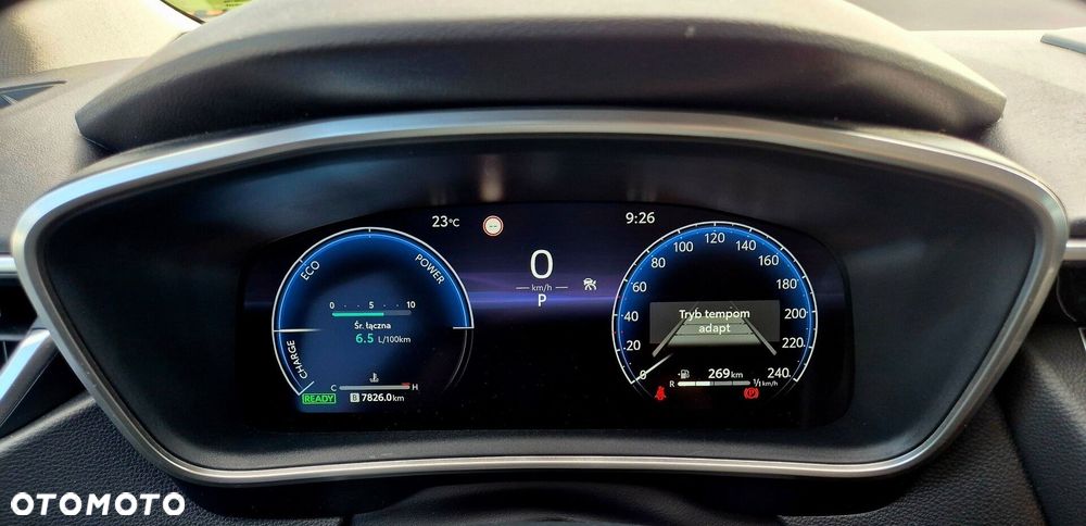 Toyota Corolla 1.8 Hybrid Style - 12