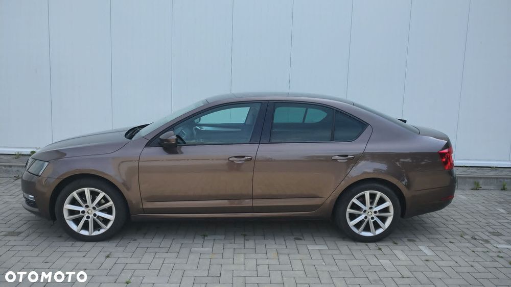 Skoda Octavia - 7
