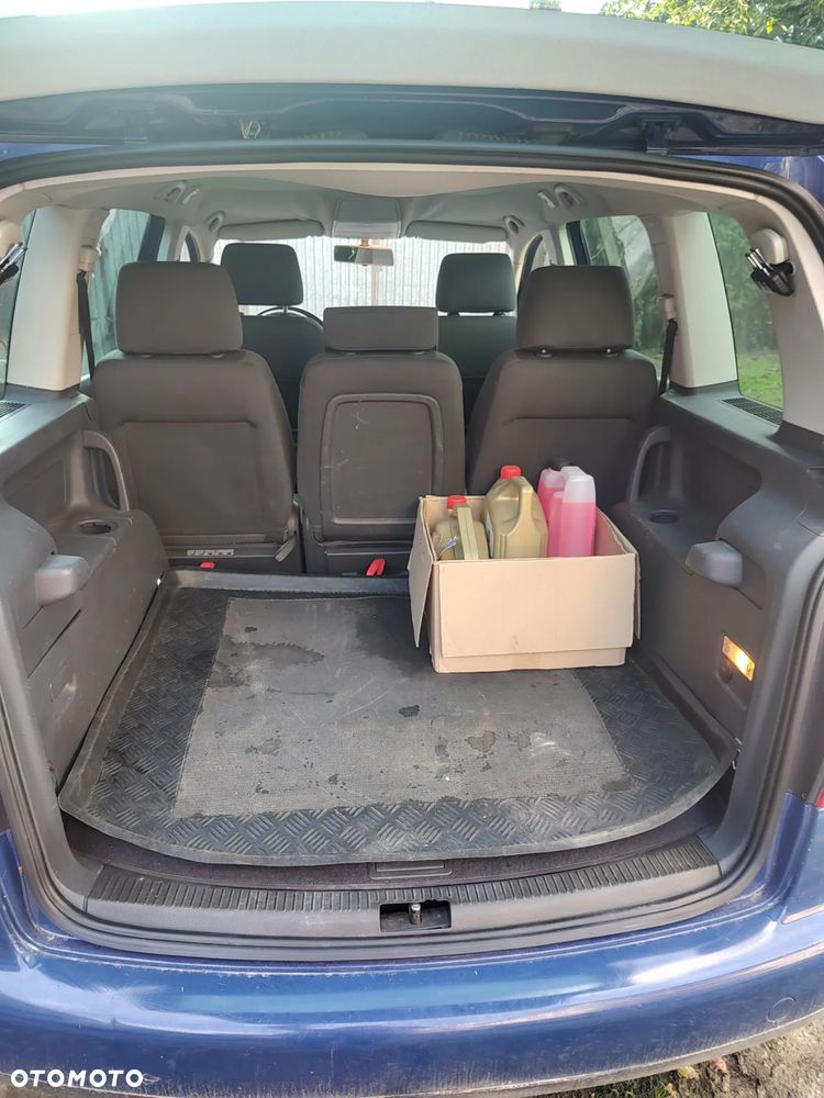 Volkswagen Touran 1.9 TDI Basis - 8