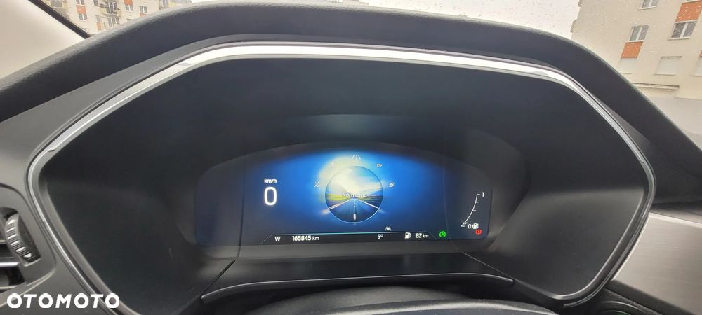Ford Kuga 2.0 TDCi 2x4 Titanium - 13