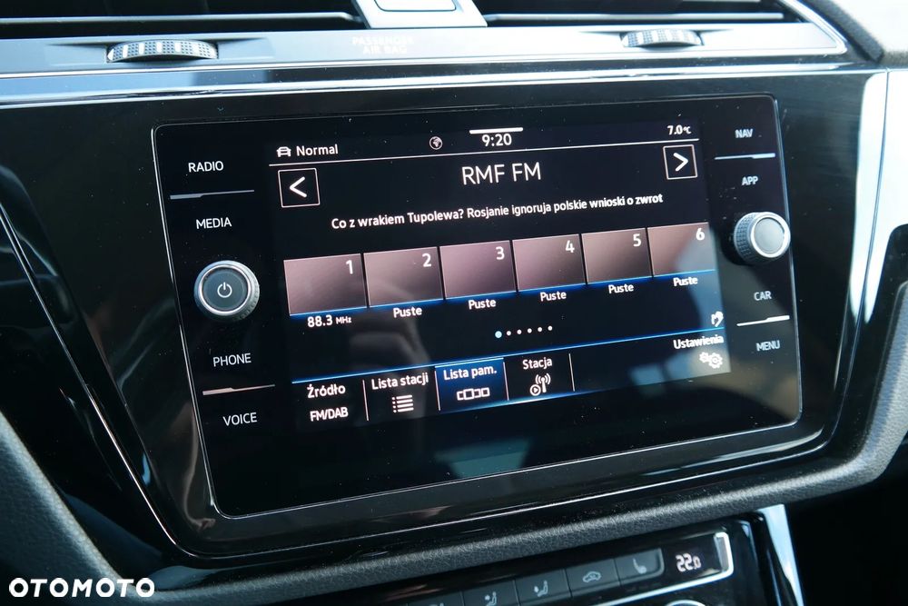 Volkswagen Touran 2.0 TDI BMT Highline DSG - 24