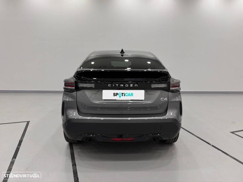 Citroën C4 1.2 Hybrid Max e-DSC6 — fotografia 7