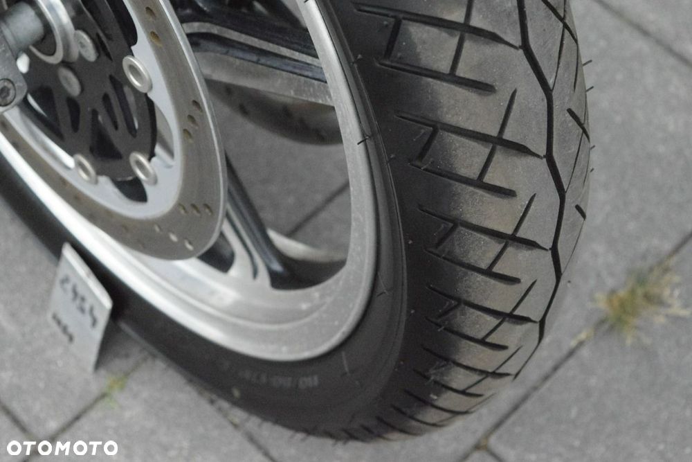 Kawasaki ZR - 9
