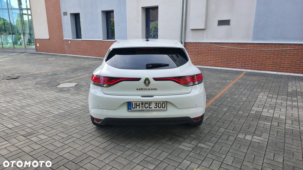 Renault Megane 1.5 Blue dCi GT Line - 16