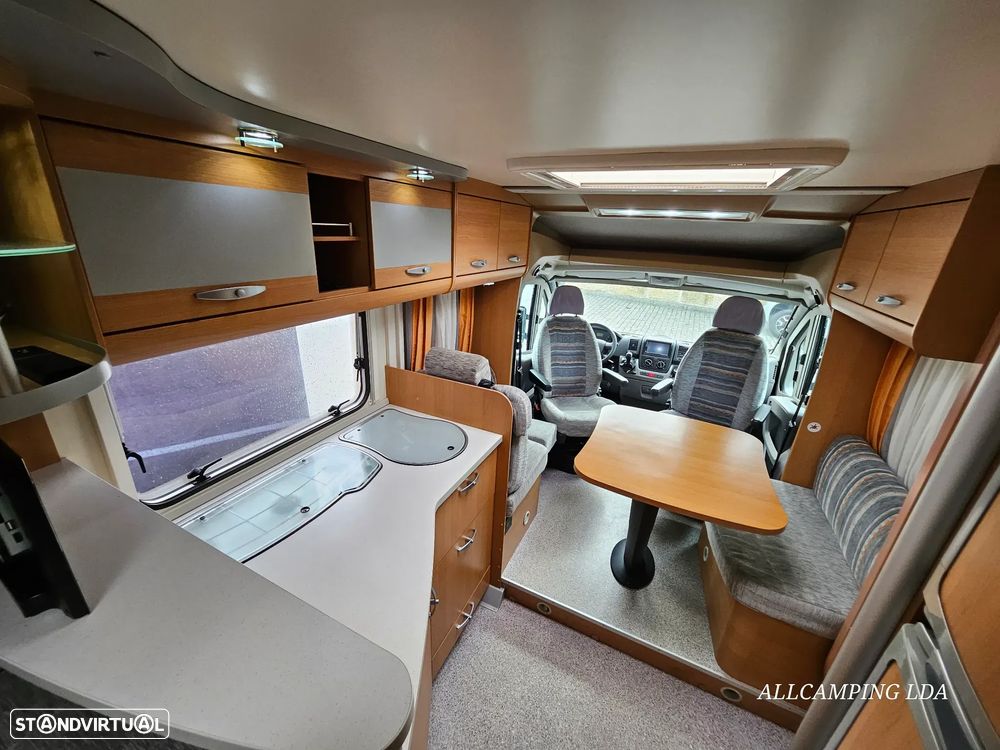 Knaus Sport TI CAMA FRANCESA SALÃO FACE TO FACE - 20