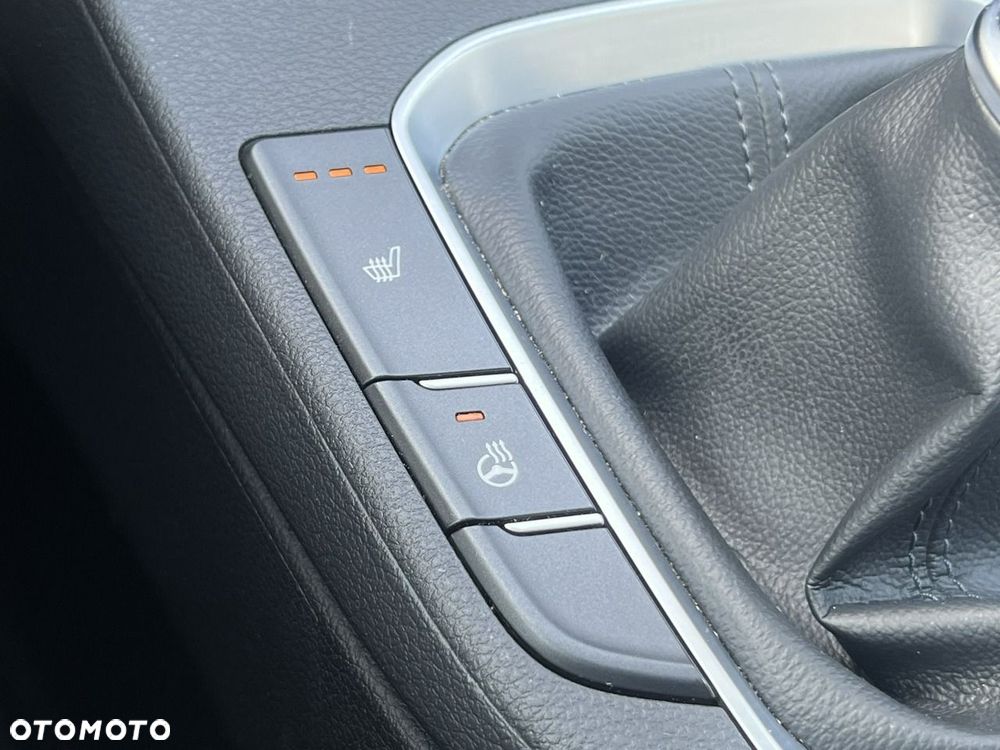 Hyundai i30 1.5 DPI Comfort - 22