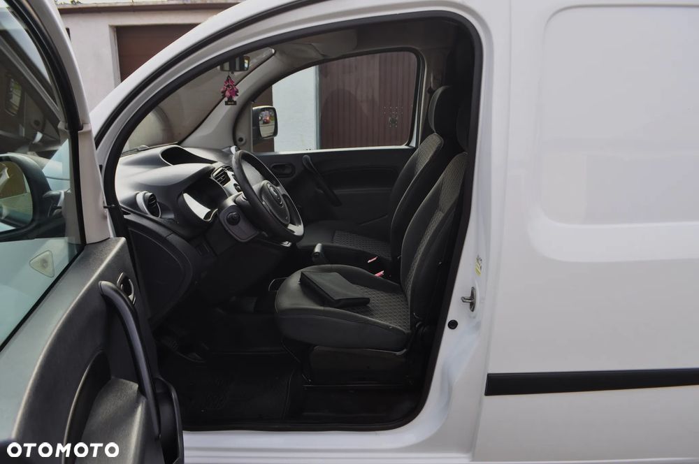 Renault KANGOO - 26