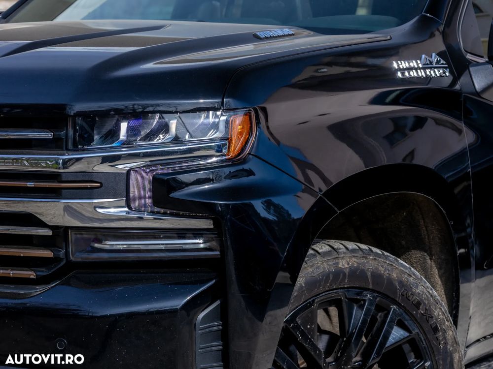 Chevrolet Silverado - 10