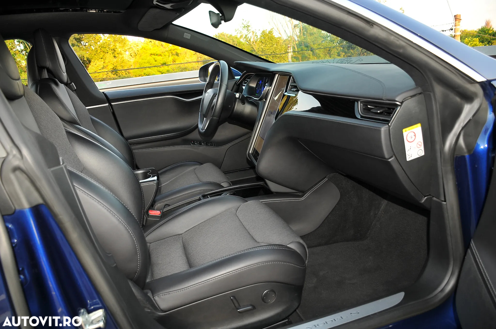 Tesla Model S Standard - 14