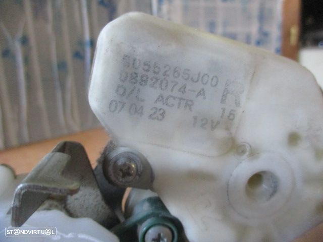 Fecho 8055265J00 SUZUKI GRAND VITARA 2007 1.9 D DDIS      5P PRETO MALA 4 PINOS - 4