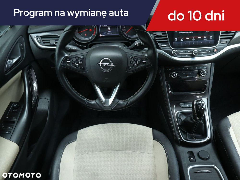 Opel Astra - 9