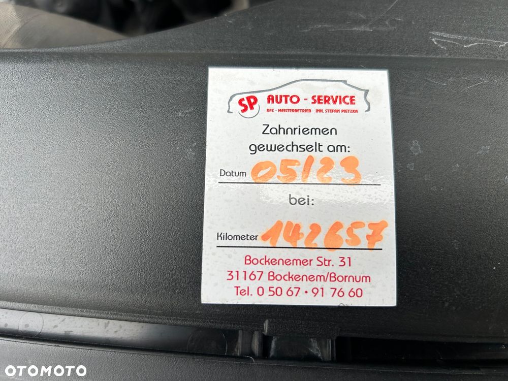 Volkswagen Golf 1.6 BlueTDI Comfortline - 38