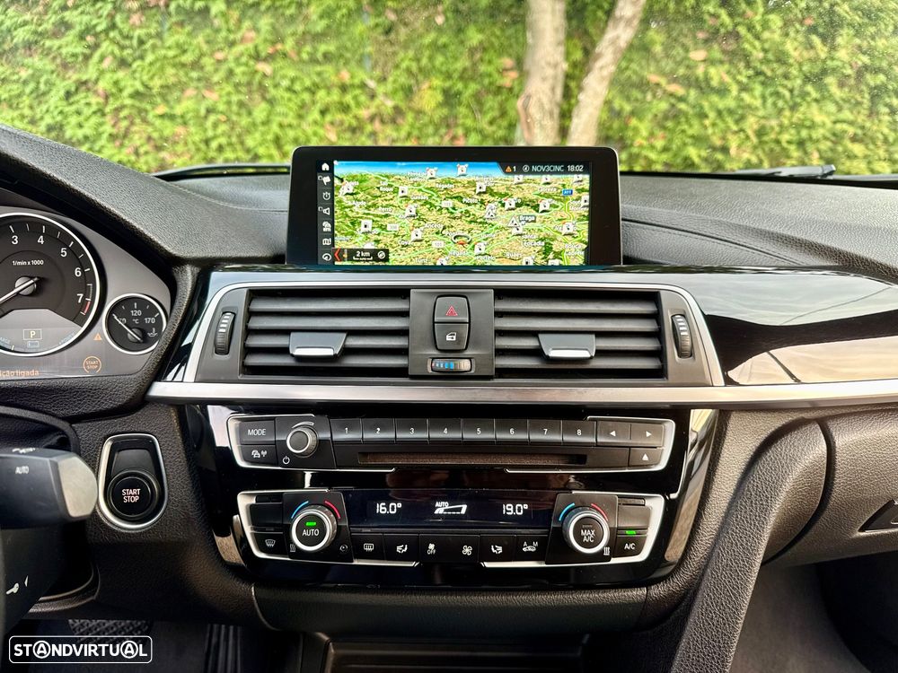 BMW 330 - 33