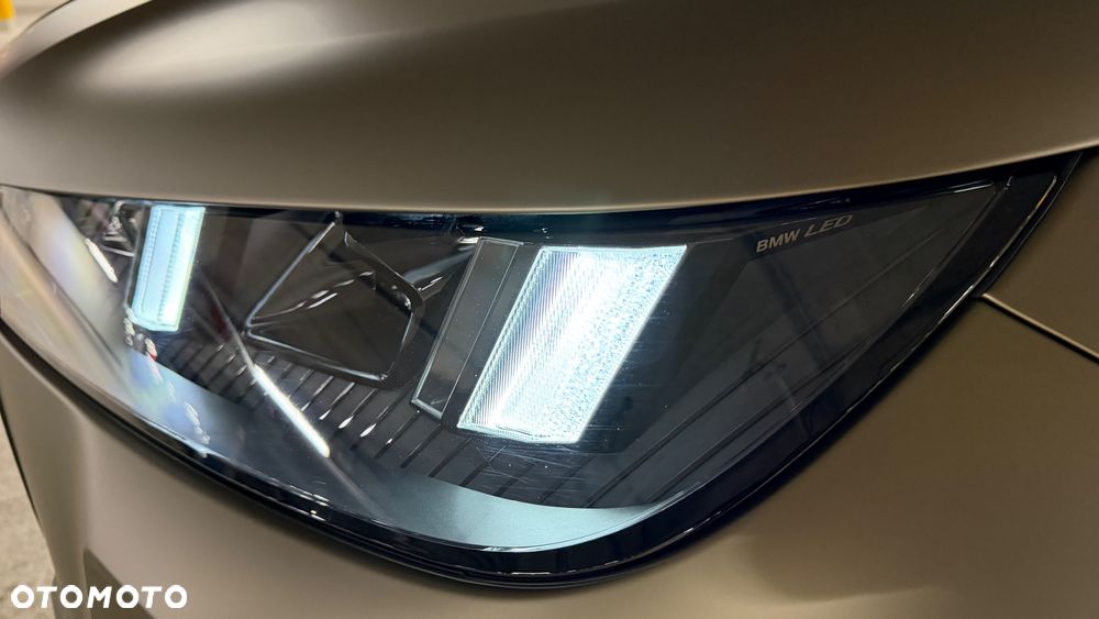 BMW iX M60 111.5kWh Signature - 11
