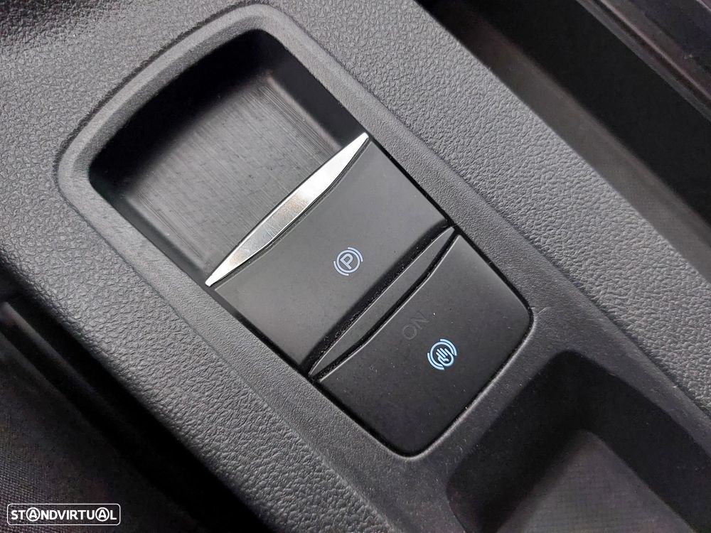 Ford Kuga 1.5 TDCi EcoBlue Titanium - 47