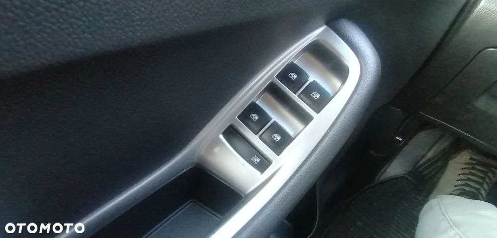Chevrolet Orlando - 16