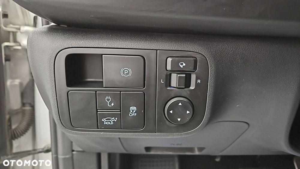 Hyundai IONIQ 6 77kWh Uniq - 17