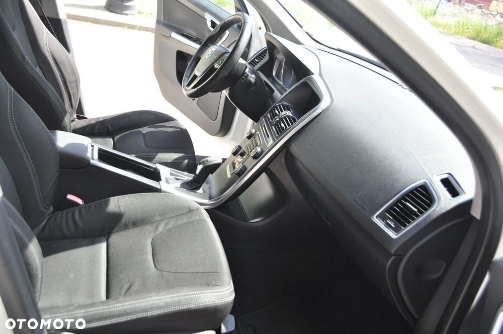Volvo XC 60 - 13