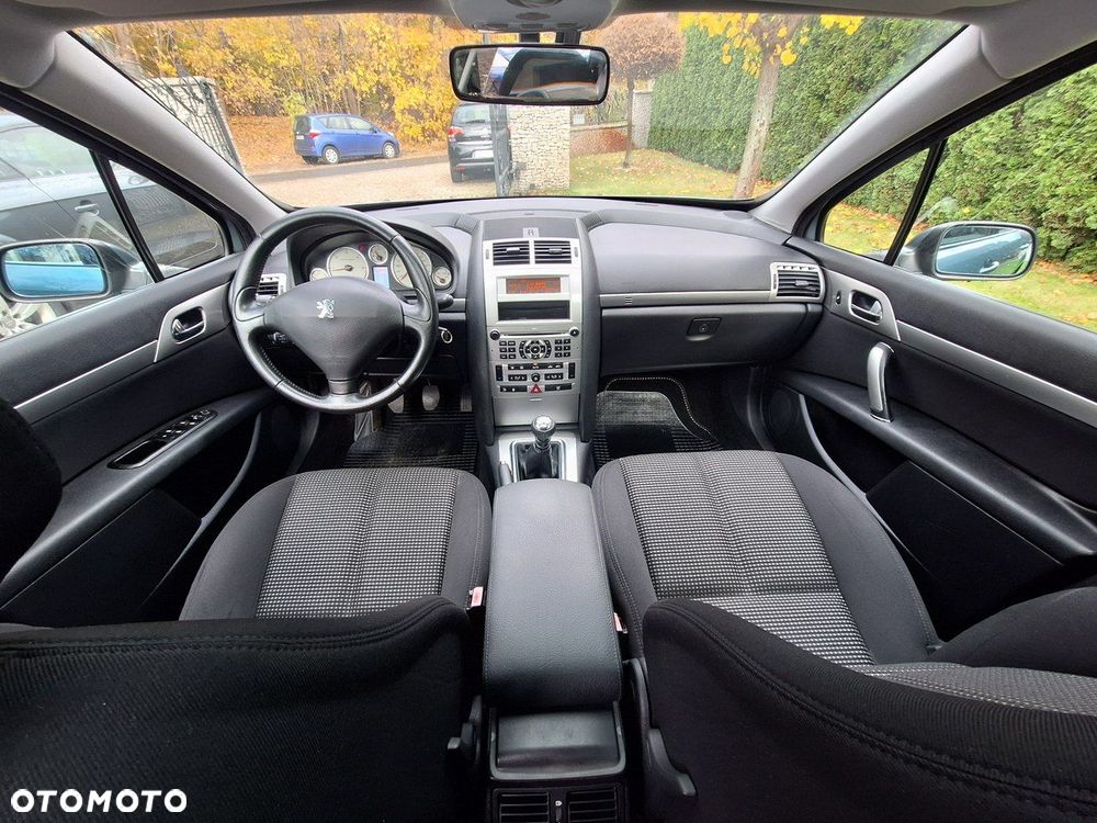 Peugeot 407 HDi 135 Sport - 12