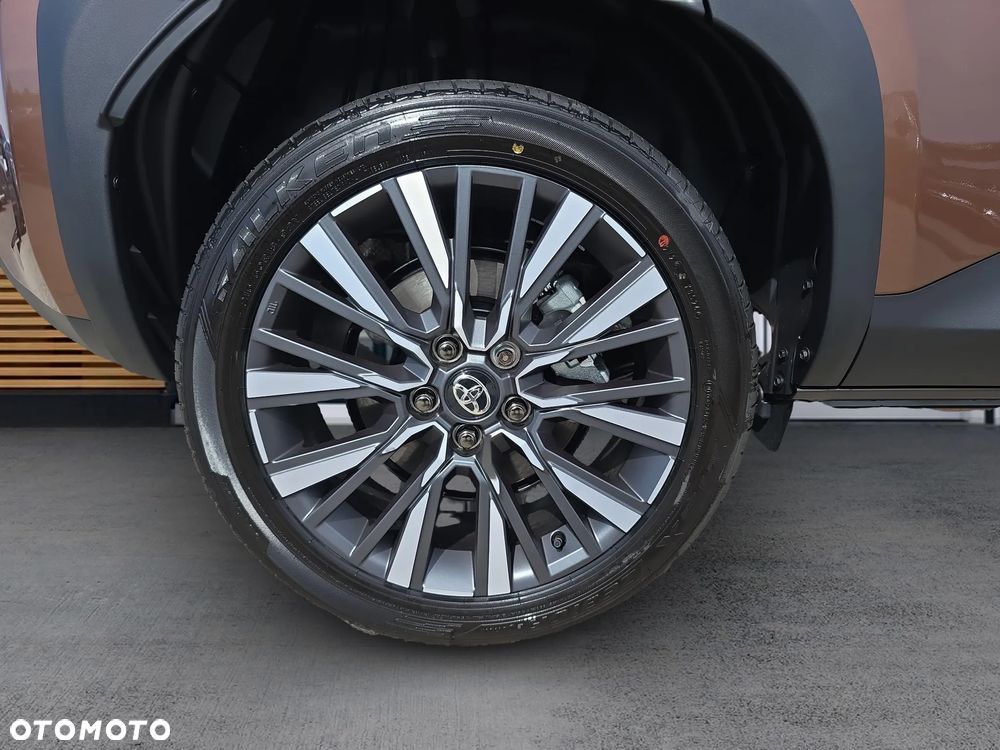 Toyota Yaris Cross - 20
