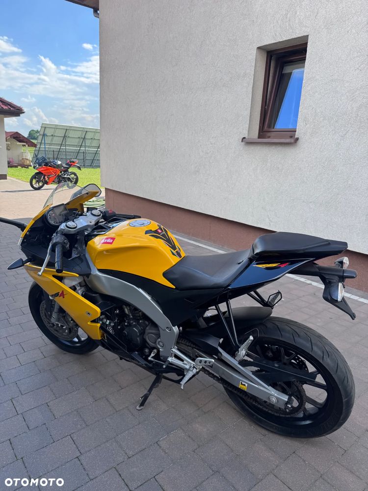 Aprilia RS - 6